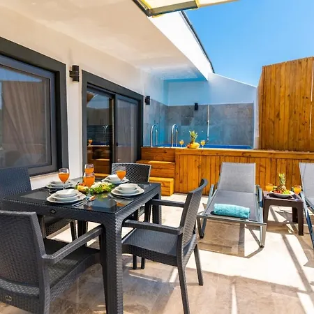 Апартаменты Near Kaputas, Luxury With Pool *