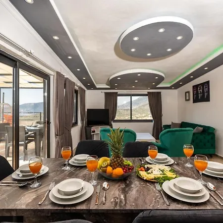 Апартаменты Near Kaputas, Luxury With Pool