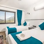 Near Kaputas, Luxury With Pool 아파트
