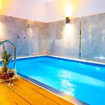 Near Kaputas, Luxury With Pool 아파트 카스