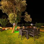 아파트 Near Kaputas, Luxury With Pool