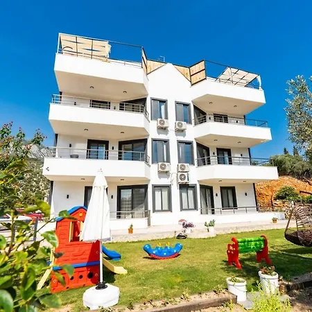 Near Kaputas, Luxury With Pool 아파트 *