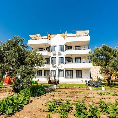 Near Kaputas, Luxury With Pool Apartment Kas