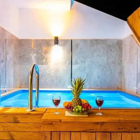 Near Kaputas, Luxury With Pool 公寓 *